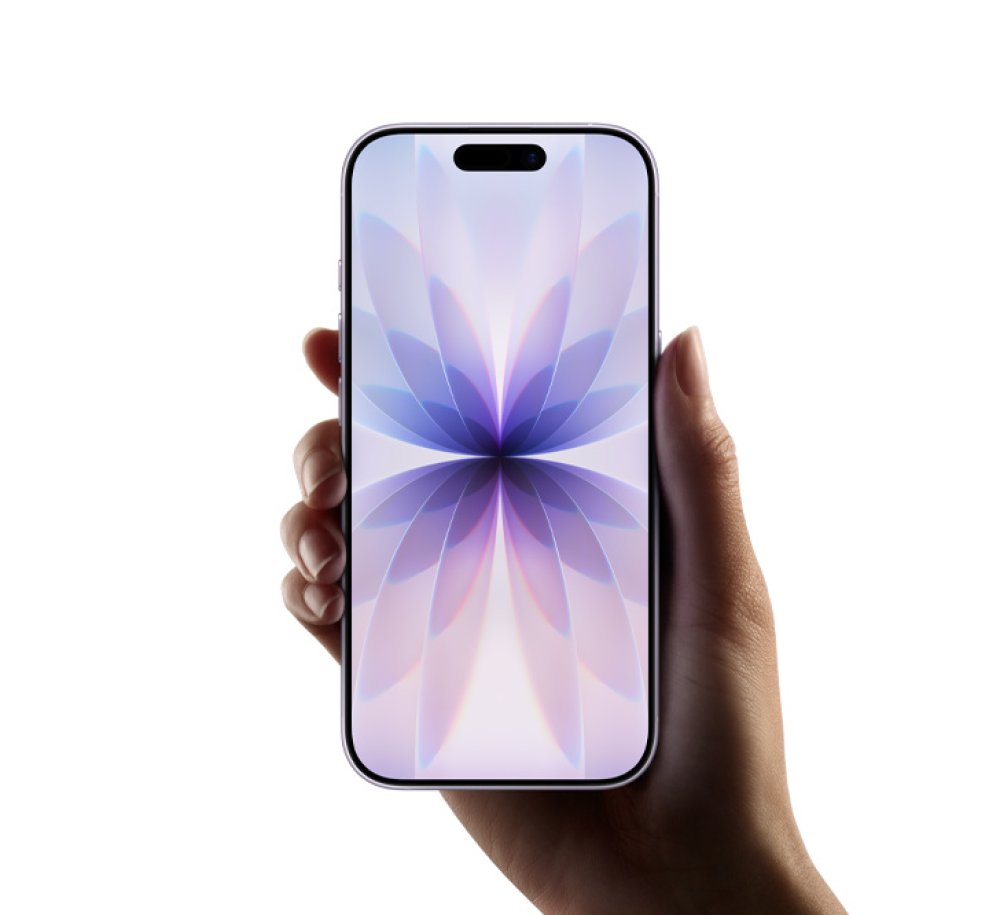 iPHONE 17 thumbnail 2